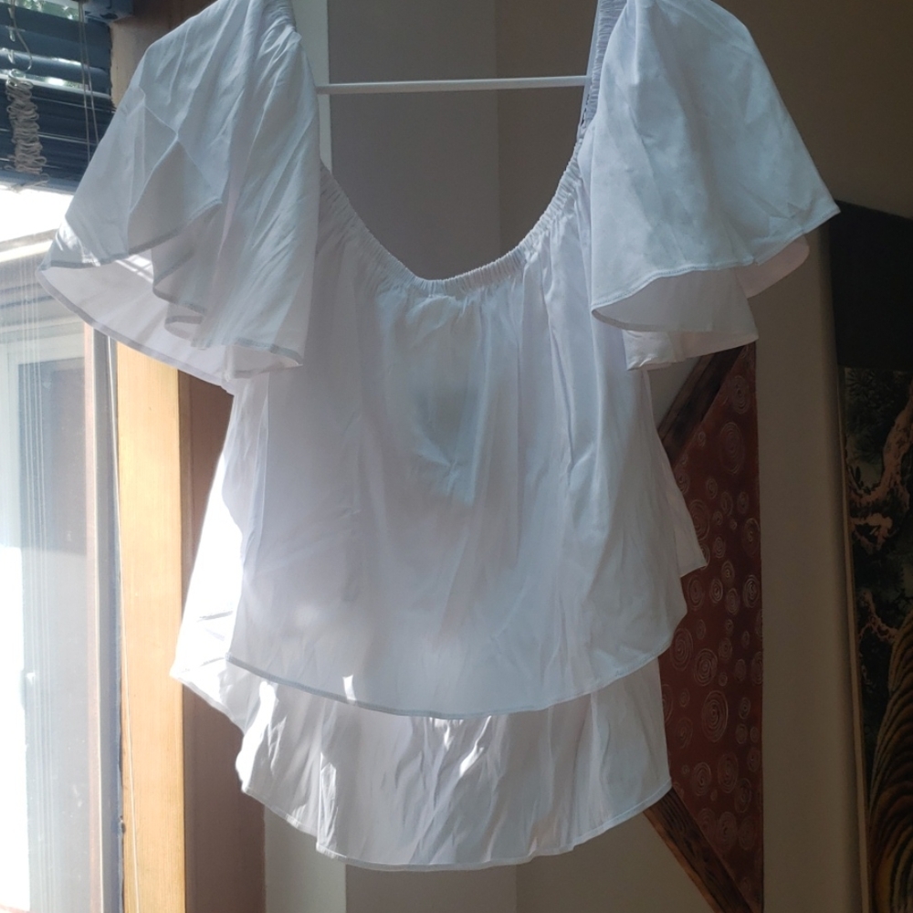 Top - Picture 2 of 2